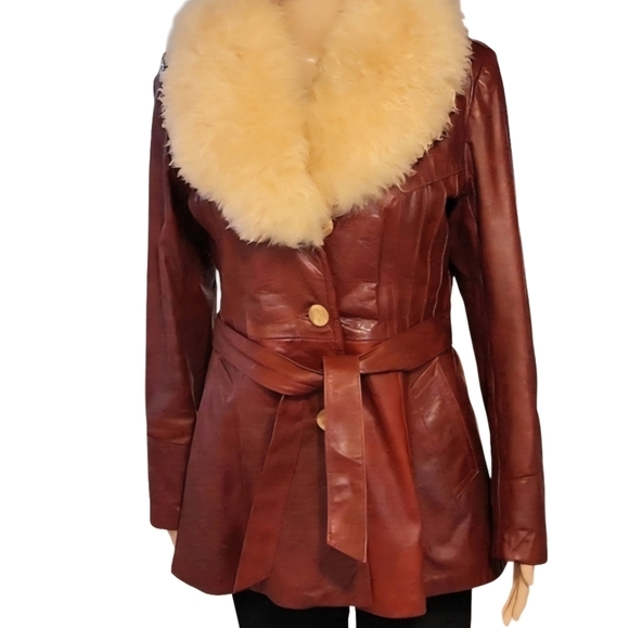 Vintage Jackets & Blazers - Vintage 70s Elegant Leather Women's Jacket Penny Lane Fur Collar / S / Burgundy